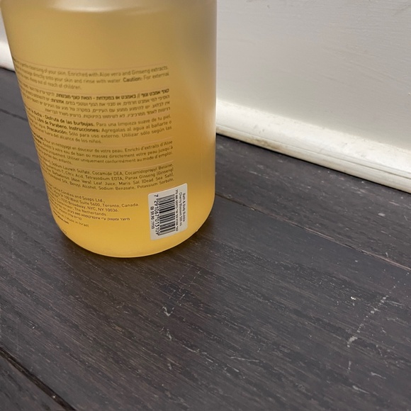 NEW Laline CHERRY BLOSSOM BATH & BODY BUBBLE 500ml / 17Fl.oz - Picture 2 of 4